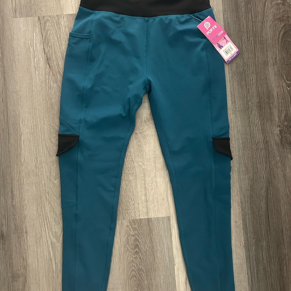 Women’s M pop fit leggings NWT pockets
